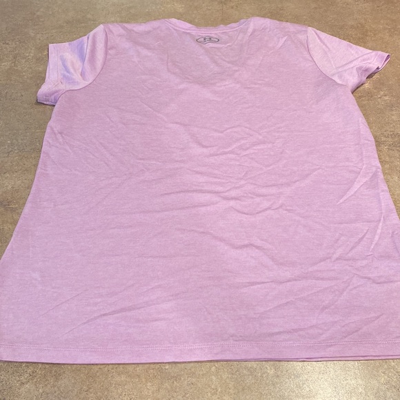 Womens Under Armour shirt size large - Picture 3 of 3